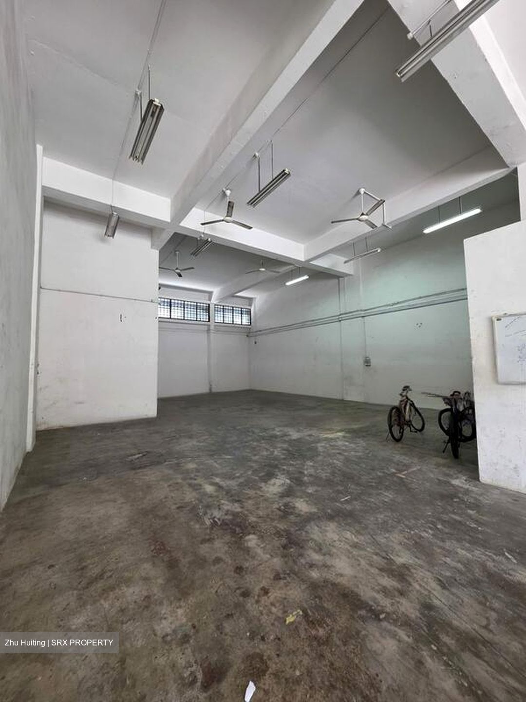 Kaki Bukit Warehouse Complex (D14), Factory #466711791